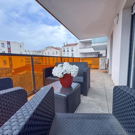 Bel Appartement Climatise & Parking Perpignan Buitenkant foto